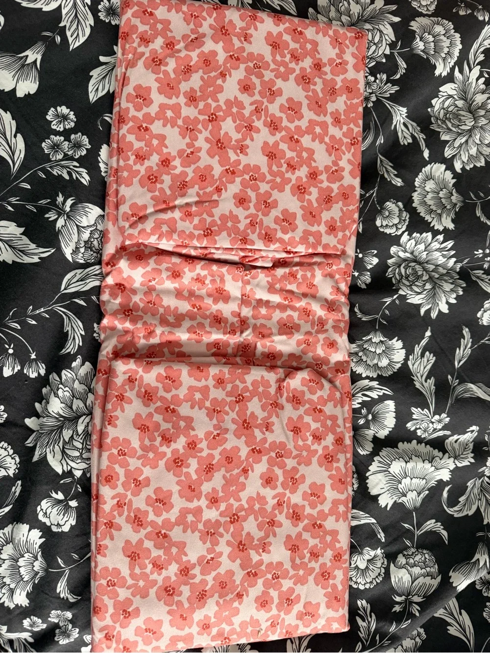 Target Peach Floral Twin / Twin XL Sheet Set